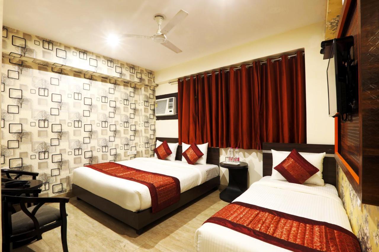 Hotel Sky Wood At Airport New Delhi Ngoại thất bức ảnh
